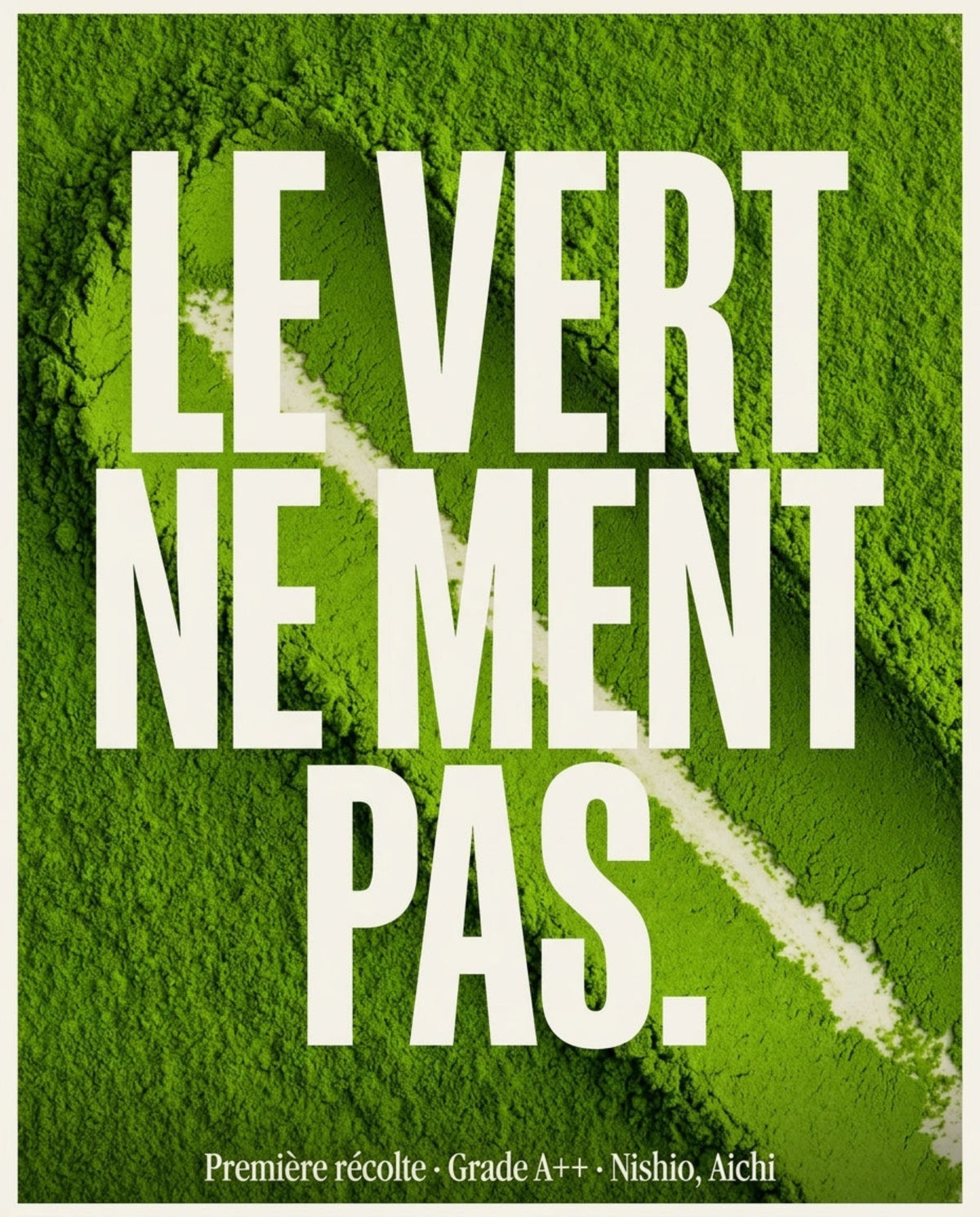Poudre de matcha Cérémonie Nekoki en gros plan, vert intense de première récolte, grade A++, Nishio Aichi